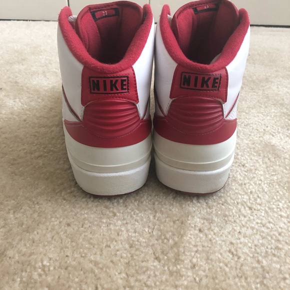 AIR JORDAN 2 RETRO 'CHICAGO HOME - Picture 3 of 3